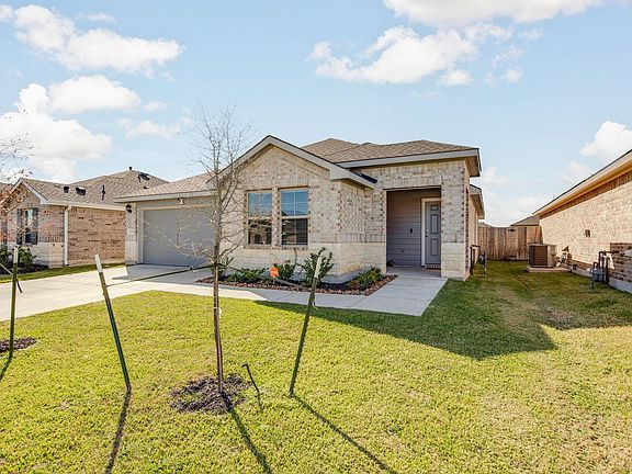 2nd image of 2218 Spyglass Dr