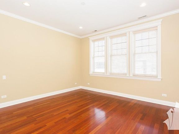5th image of 3156 N Paulina St #2