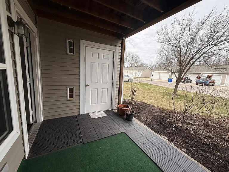 1401 Millbrook Trl — Photo 18