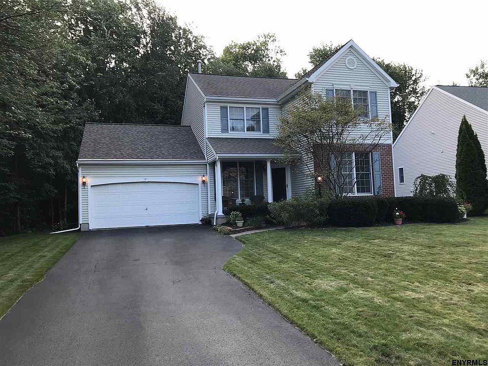 1st image of 21 Twinflower Ct