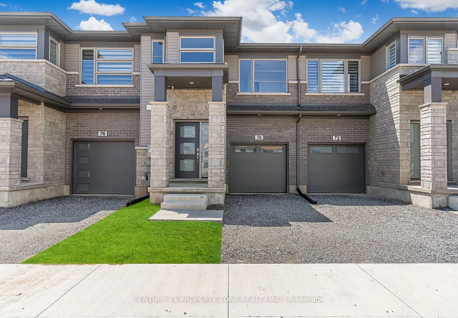 3 bed, $2,400 — Photo 1