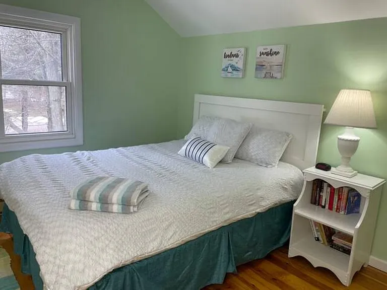 4862 Michigan Ave — Photo 10