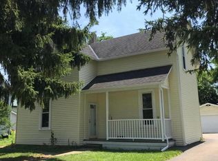 215 S Main St, London, OH 43140