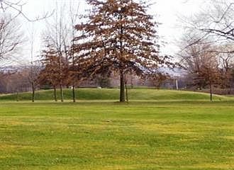 4th image of 4895 E Shorewood Dr