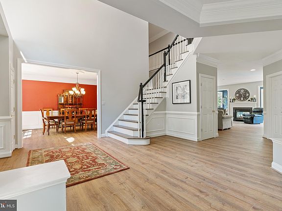 5th image of 3401 Plantation Grove Ln