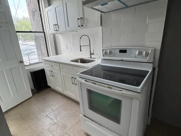 1487 Fulton Street image 1 of 7