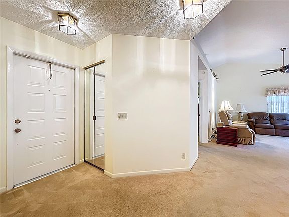5th image of 2736 Arrowwood Court