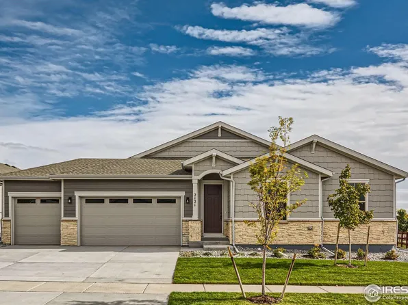 2121 Autumn Moon Dr, Windsor, CO 80550