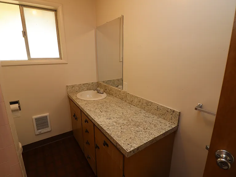 3025 Madison St NE — Photo 6