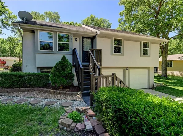 519 NE 114th Ter, Kansas City, MO 64155