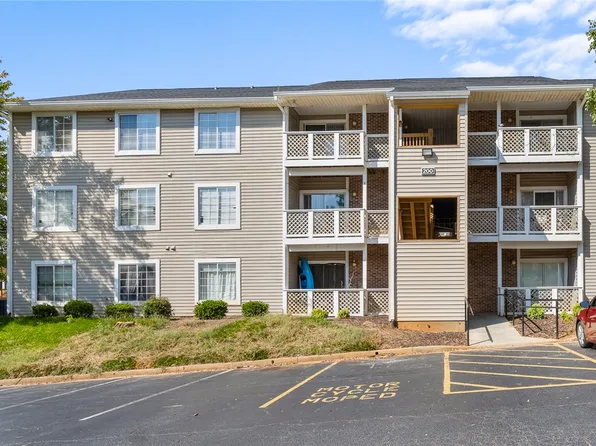 220 Elm St APT 223, Clemson, SC 29631