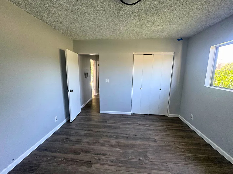 2939 S Orange Dr #3 — Photo 8