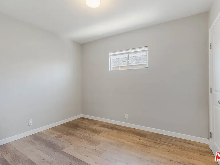 8222 Vanscoy Ave — Photo 9