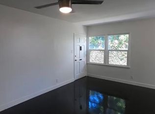 127 N 11th St, Fresno, CA 93702