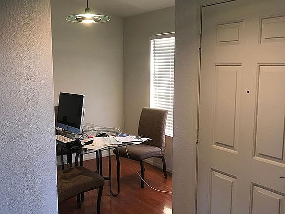 4th image of 1335 Foxhollow Way