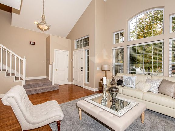 4th image of 7348 Alexis Manor Pl