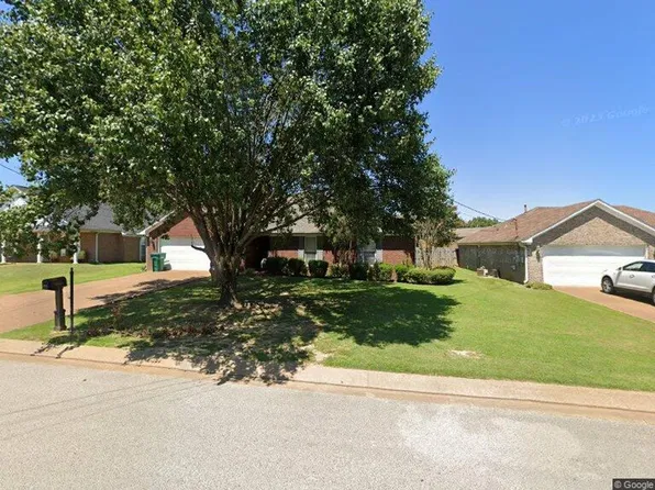 127 Romie Dr, Jackson, TN 38305