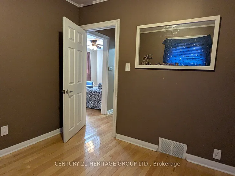 25 Bush Dr — Photo 9