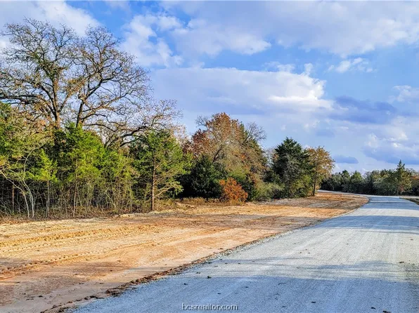 29 Yorkshire Trl, Franklin, TX 77856