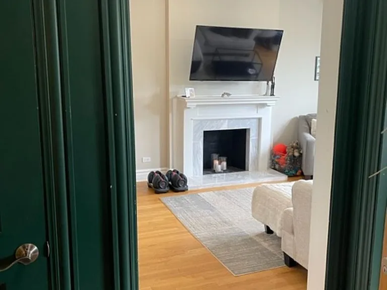 1701 N Crilly Ct #3W — Photo 6
