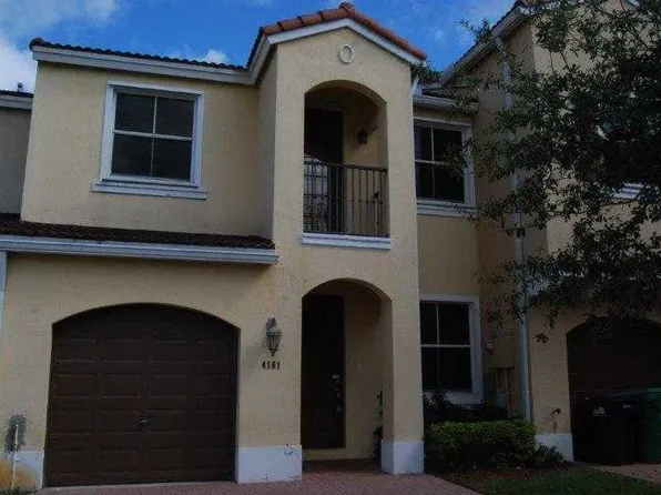 4161 SW 149th Ct, Miami, FL 33185