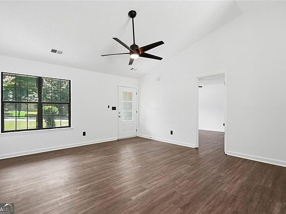 5th image of 1298 Winslow Dr