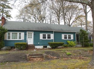 201 Vansant Ave, Island Heights, NJ