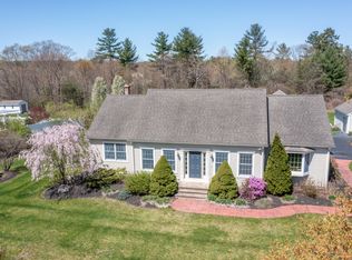 41 Senexet Village Rd, Woodstock, CT 06281