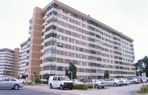 1st image of 4330 Hillcrest Dr APT 101