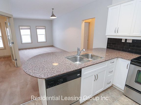 4th image of 5605 Henwood St SW #1304