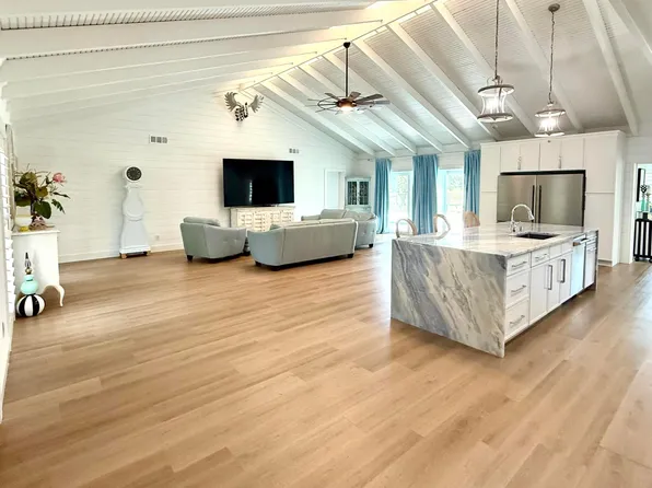 4042 SW Bimini Circle N, Palm City, FL 34990