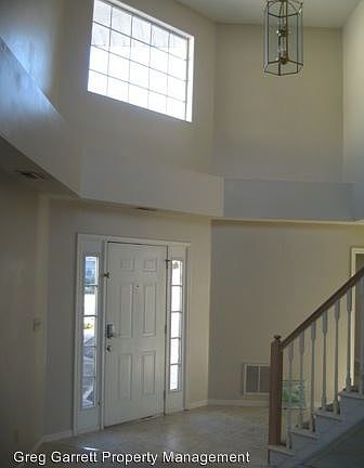 2nd image of 949 Nicklaus Dr