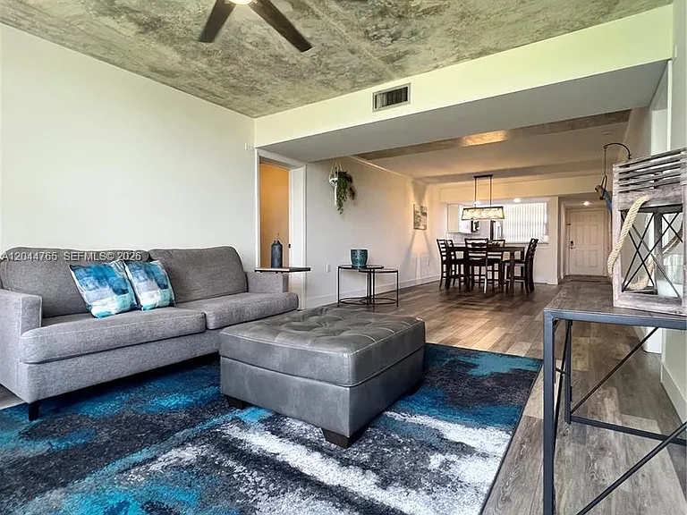 1705 Whitehall Dr #403 — Photo 1