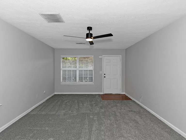 2542 Walter Way — Photo 11