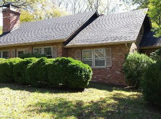 2011 Deyerle Rd SW, Roanoke, VA 24018