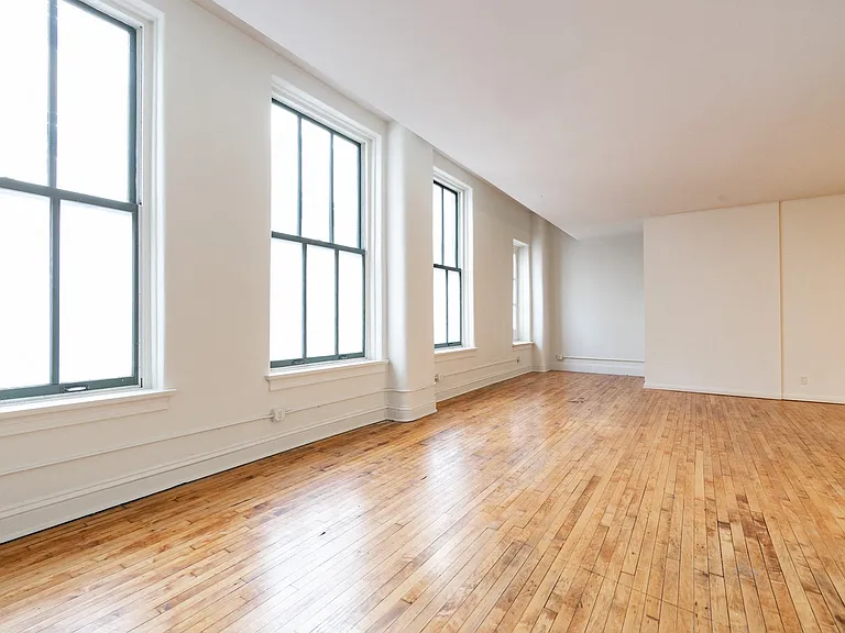 26 West Apartments — Photo 25