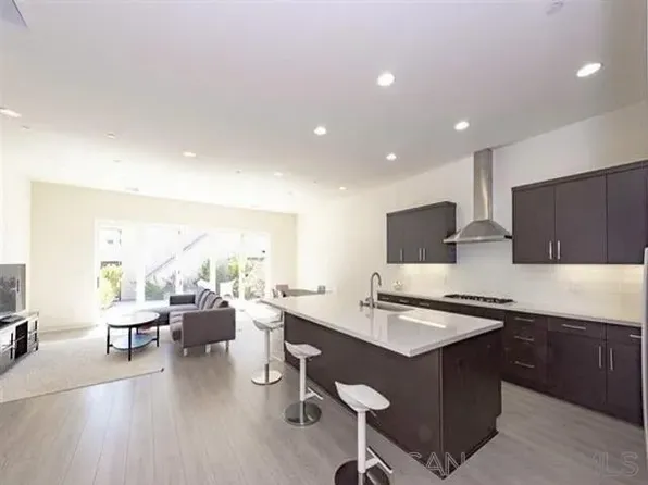 5559 Corum Ct, San Diego, CA 92130