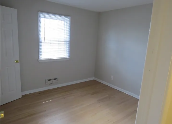 192 W Mount Pleasant Ave — Photo 10