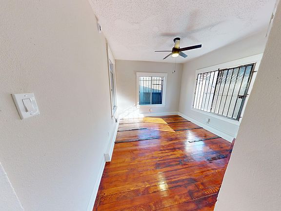 4th image of 1330 S Union Ave APT 108