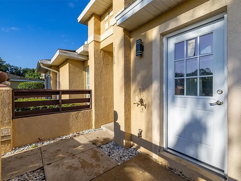 3128 Sandy Shore Ln — Photo 6