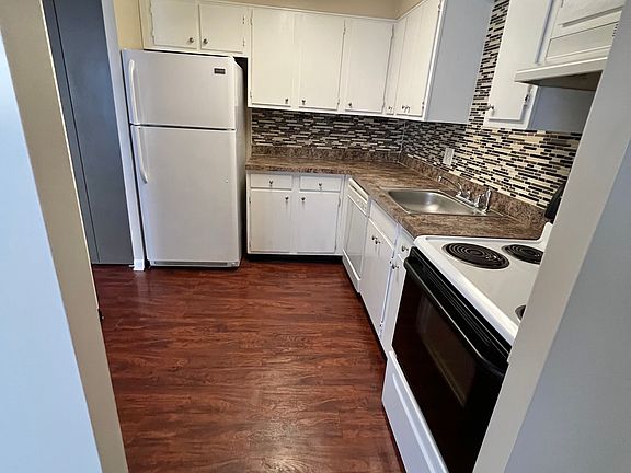 3rd image of 3580 Sowles Rd APT 308