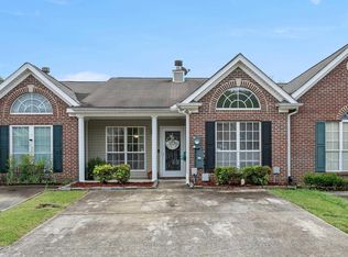 208 Hidden Cove Cir, Pelham, AL 35124