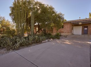 2225 W Wagon Wheels Dr, Tucson, AZ 85745