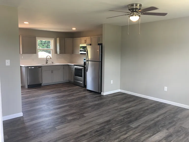 9384 Windsor Dr — Photo 7