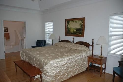 4th image of 7908 Sedgebrook Dr E