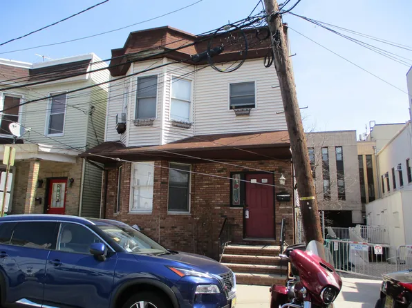 6010 Harrison Pl, West New York, NJ 07093