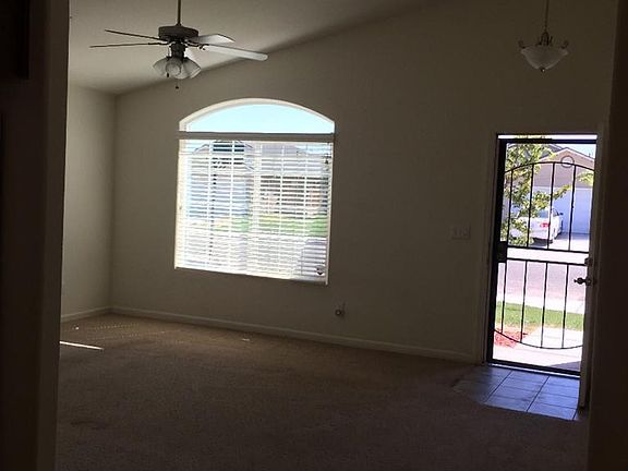 4th image of 5575 E Truman Ave