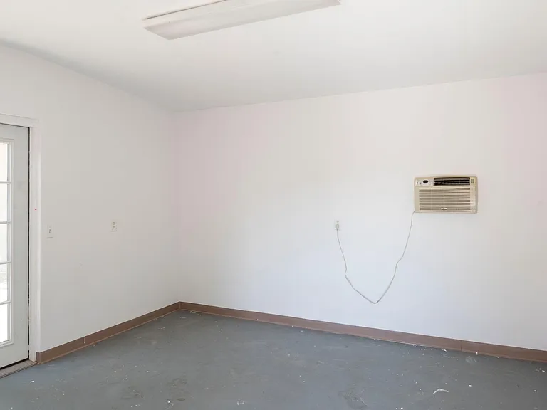 903 S Espanola St — Photo 35