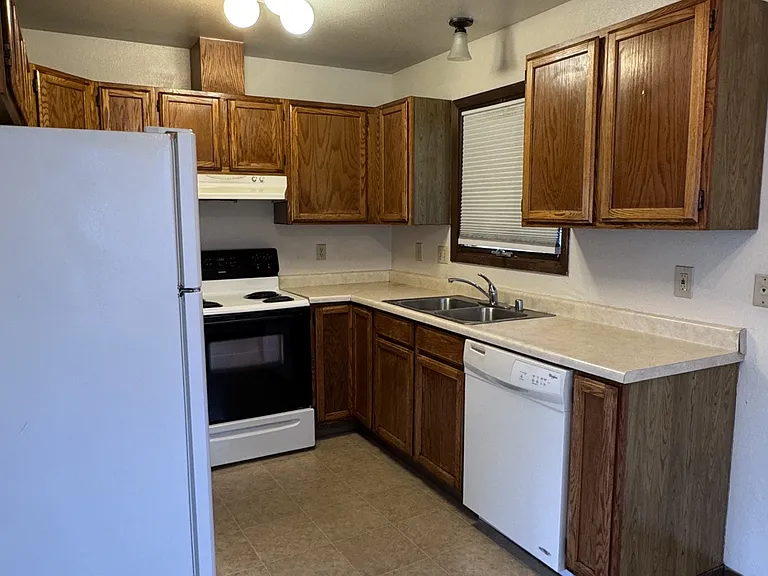 7410 Nancy St #1 — Photo 2