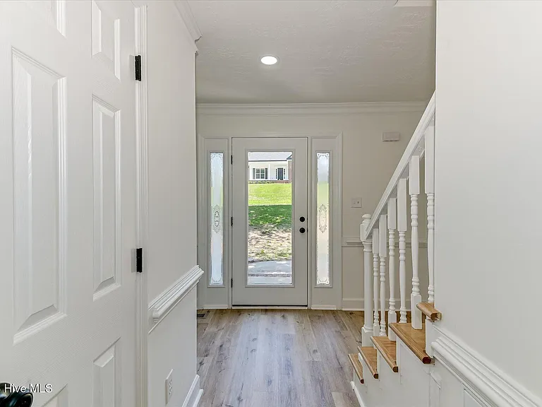 4688 Perry Mill Cir — Photo 5